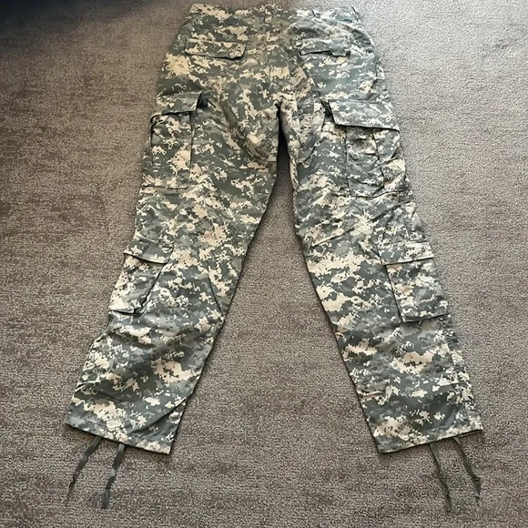 Army Combat Camouflage Men’s Uniform Jacket Size L and Pants Size M/L - Picture 14 of 14
